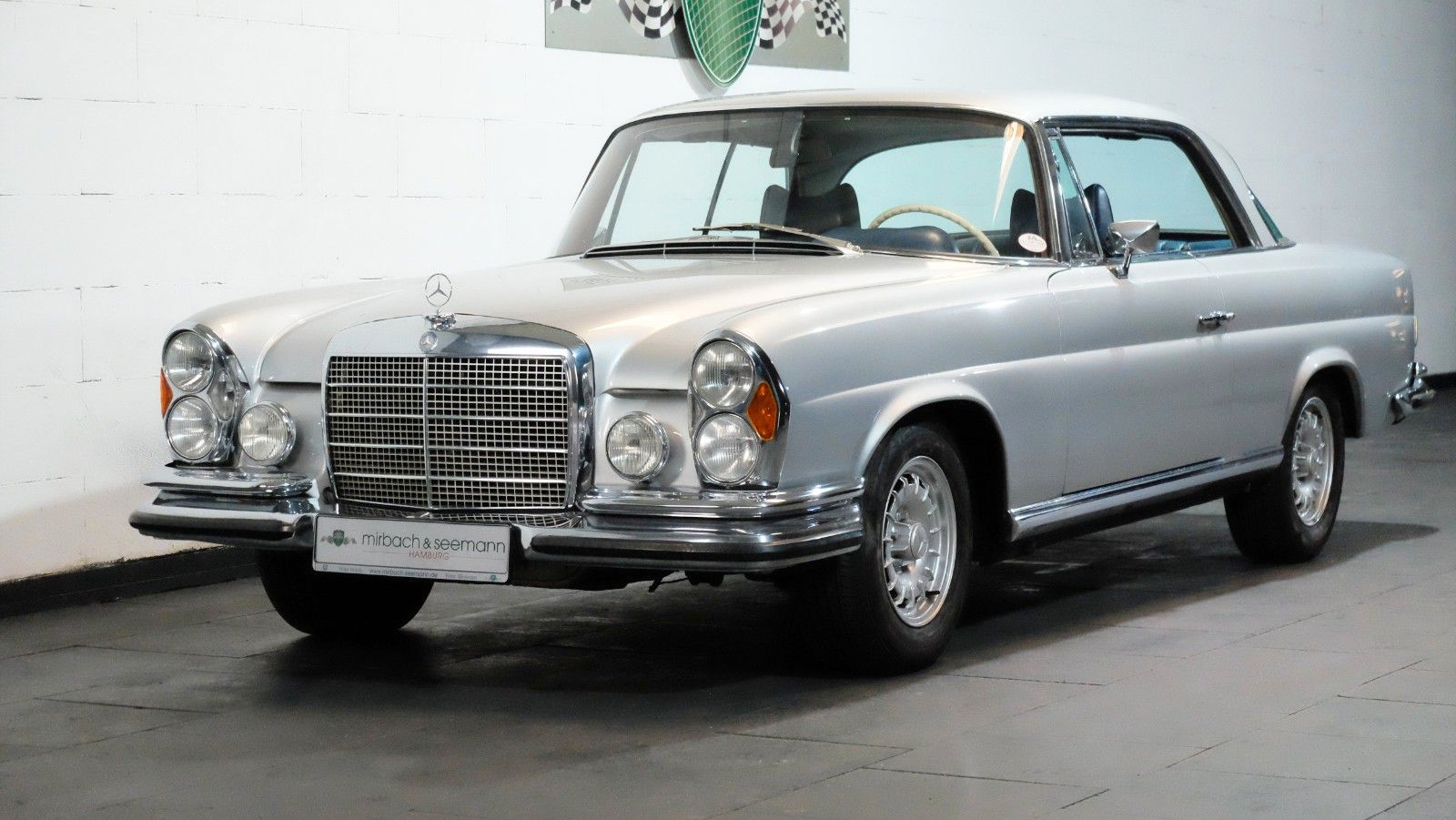 Mercedes-Benz 280 SE 3,5 Coupé Flachkühler in schönem Zustand