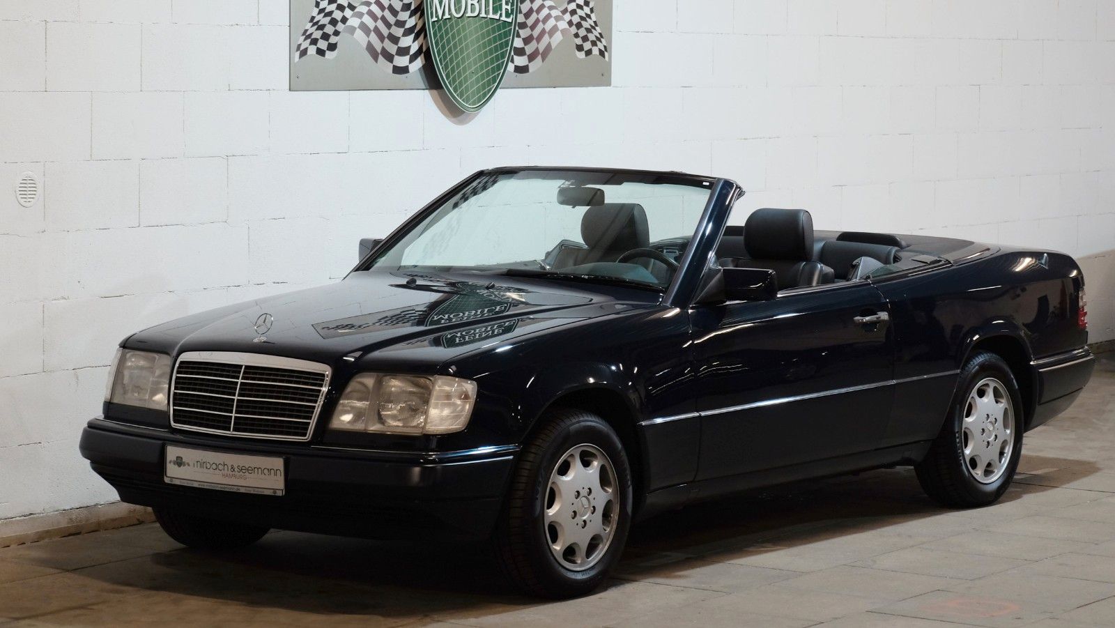 Mercedes-Benz E 220 Cabrio mit geringer Laufleistung